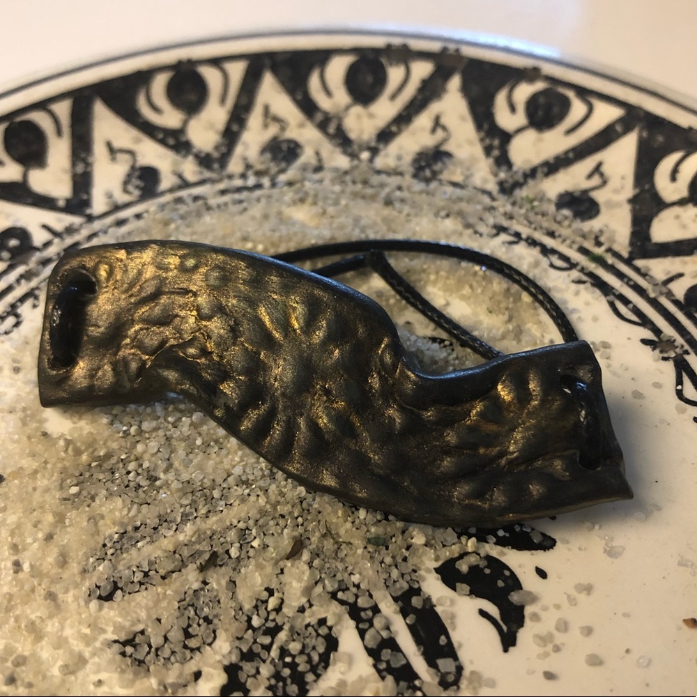 handmade weave bracelet ( louvre Acc)